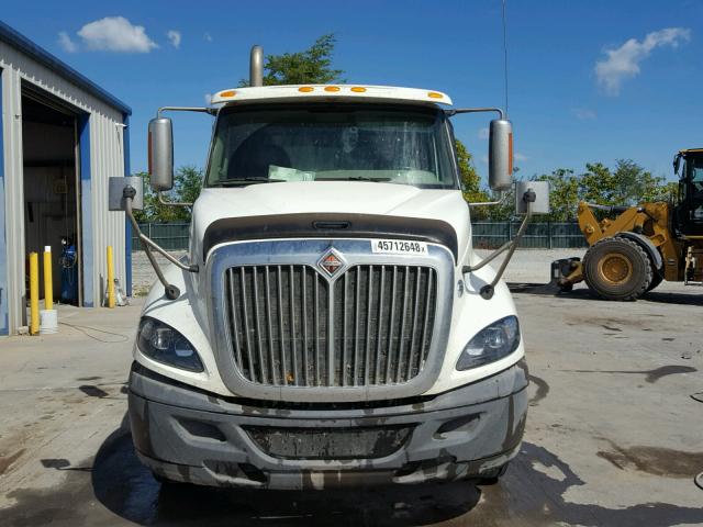 1HSDJAPR4GH087560 - 2016 INTERNATIONAL PROSTAR WHITE photo 9