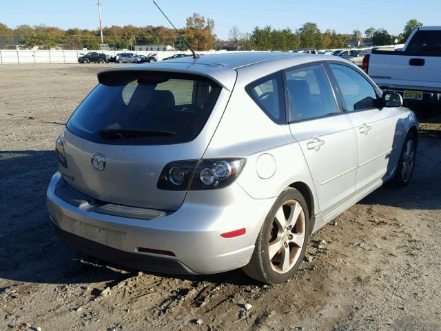 JM1BK343461437253 - 2006 MAZDA 3 HATCHBAC SILVER photo 4