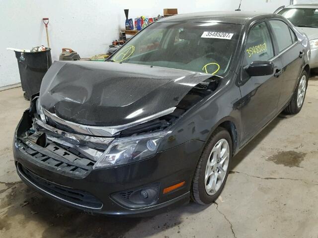 3FAHP0HA6AR226028 - 2010 FORD FUSION SE BLACK photo 2