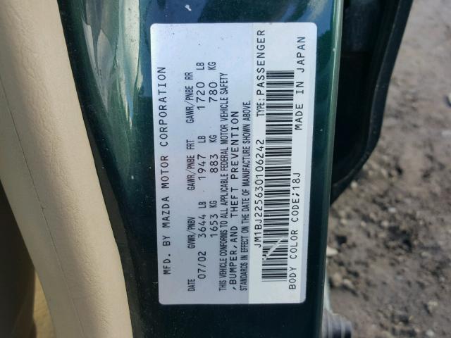 JM1BJ225630106242 - 2003 MAZDA PROTEGE DX GREEN photo 10