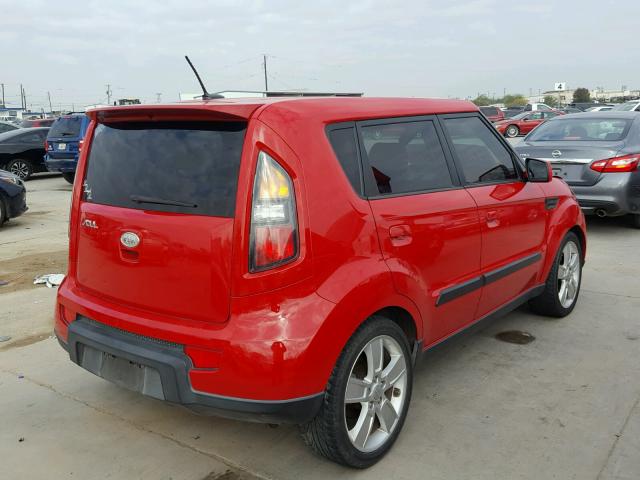 KNDJT2A29A7113400 - 2010 KIA SOUL RED photo 4