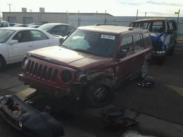 1C4NJPBAXDD130089 - 2013 JEEP PATRIOT SP RED photo 2