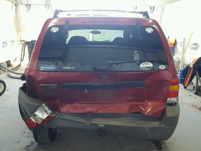 1FMCU04181KB02765 - 2001 FORD ESCAPE BURGUNDY photo 9