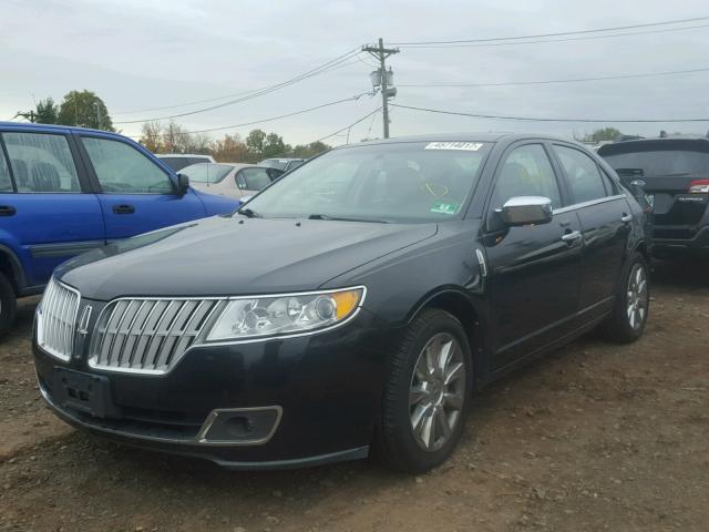 3LNHL2JC0AR646604 - 2010 LINCOLN MKZ BLACK photo 2