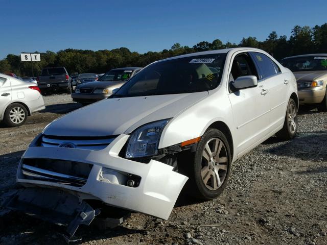 3FAHP08ZX9R135930 - 2009 FORD FUSION SEL WHITE photo 2