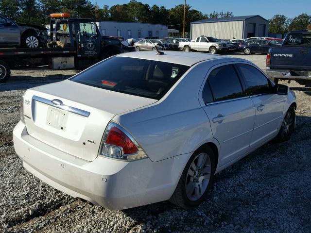 3FAHP08ZX9R135930 - 2009 FORD FUSION SEL WHITE photo 4