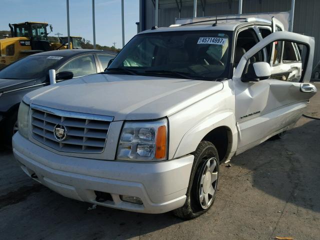 1GYEK63N94R176535 - 2004 CADILLAC ESCALADE WHITE photo 2