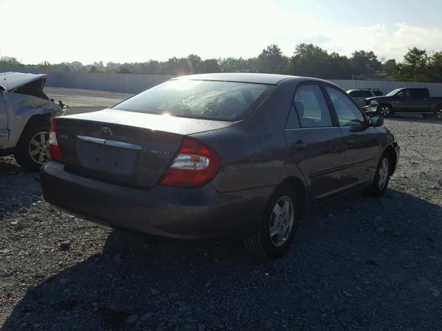 4T1BF32K83U552278 - 2003 TOYOTA CAMRY LE GRAY photo 4