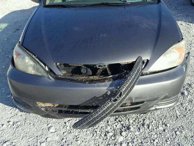 4T1BF32K83U552278 - 2003 TOYOTA CAMRY LE GRAY photo 9
