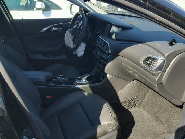 SJKCH5CR3HA028973 - 2017 INFINITI QX30 BASE BLACK photo 5