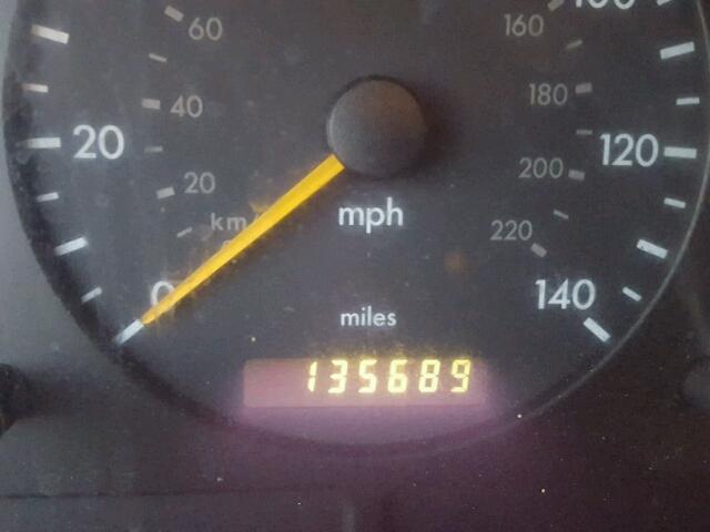 4JGAB72E8YA194245 - 2000 MERCEDES-BENZ ML 430 银色 照片 8