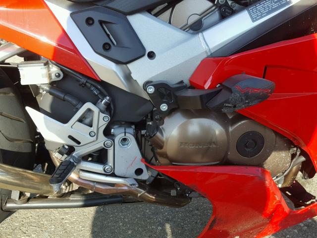 JH2RC7959EK000409 - 2014 HONDA VFR800 F RED photo 7