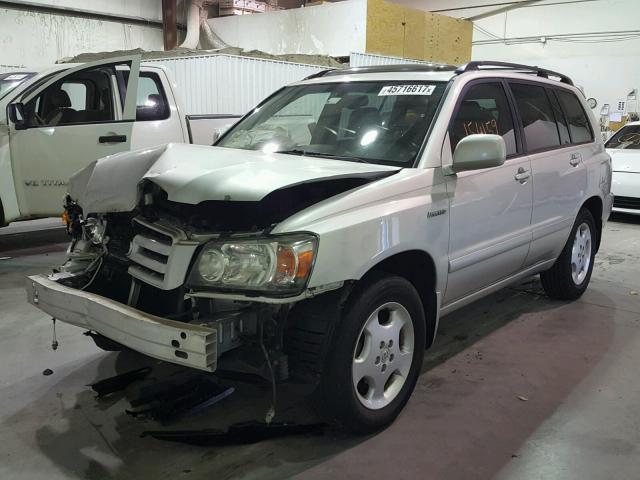 JTEDP21A740032283 - 2004 TOYOTA HIGHLANDER SILVER photo 2