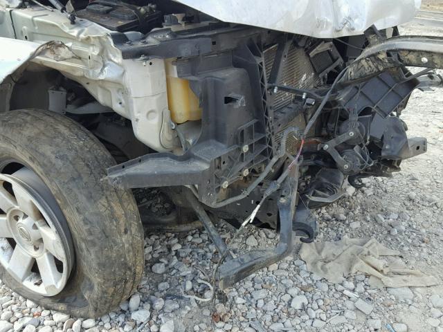 1N6BA07D69N300315 - 2009 NISSAN TITAN XE SILVER photo 9