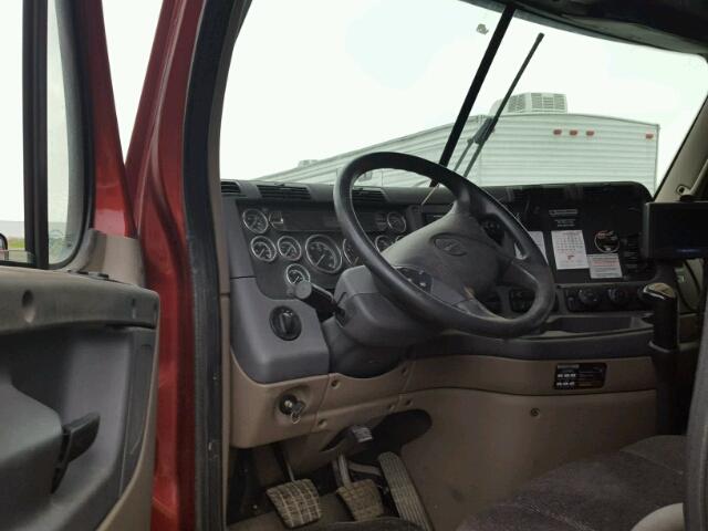 1FUJGLDR6DLFF9333 - 2013 FREIGHTLINER CASCADIA 1 RED photo 9