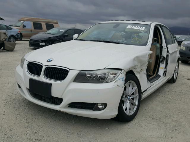 WBAPH5G56ANM70542 - 2010 BMW 328 I SULE WHITE photo 2