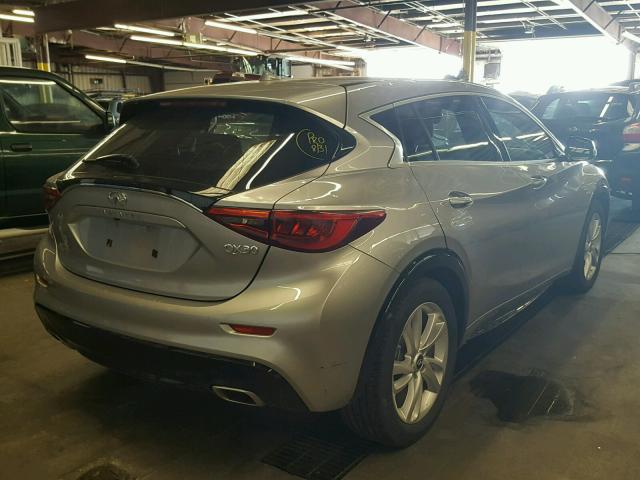 SJKCH5CP7JA058630 - 2018 INFINITI QX30 BASE SILVER photo 4