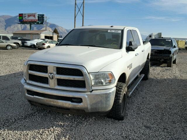 3C6UR5MJ9FG569237 - 2015 RAM 2500 SLT WHITE photo 2