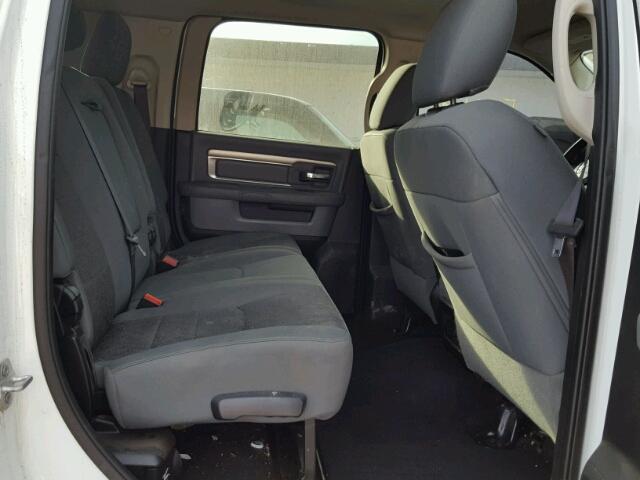 3C6UR5MJ9FG569237 - 2015 RAM 2500 SLT 白色 照片 6