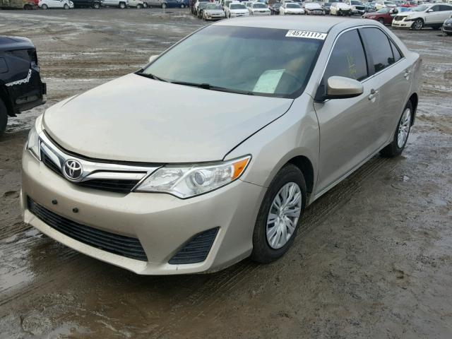 4T1BF1FK3DU226551 - 2013 TOYOTA CAMRY L GOLD photo 2