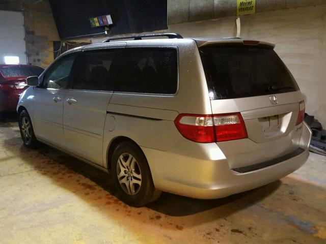 5FNRL38415B406532 - 2005 HONDA ODYSSEY EX SILVER photo 3