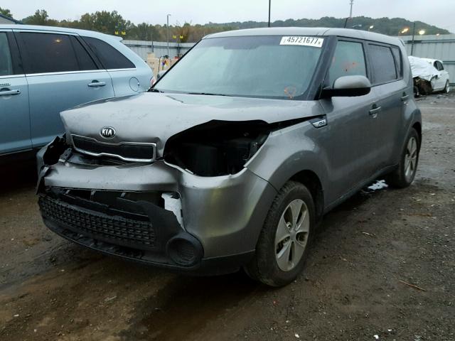 KNDJN2A28G7277806 - 2016 KIA SOUL GRAY photo 2