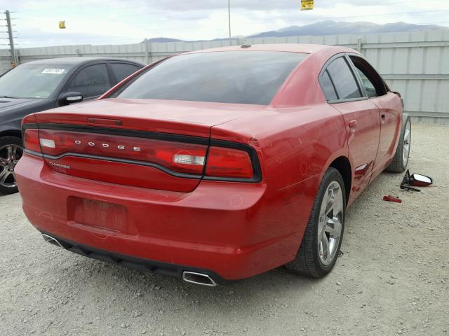 2C3CDXHG9CH138118 - 2012 DODGE CHARGER SX RED photo 4