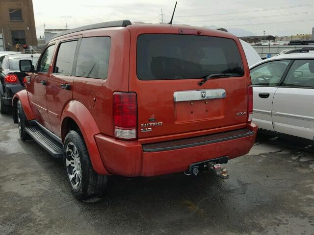 1D8GU58K37W556642 - 2007 DODGE NITRO ORANGE photo 3