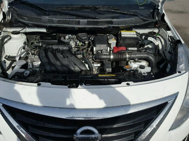 3N1CN7AP2HL858168 - 2017 NISSAN VERSA S 白色 照片 7