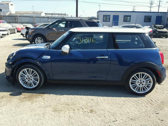 WMWXP7C54G2C60765 - 2016 MINI COOPER BLUE photo 9