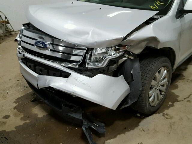 2FMDK3JC3ABB51710 - 2010 FORD EDGE SILVER photo 9