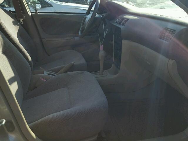 1Y1SK52831Z438071 - 2001 CHEVROLET GEO PRIZM 金色 照片 5