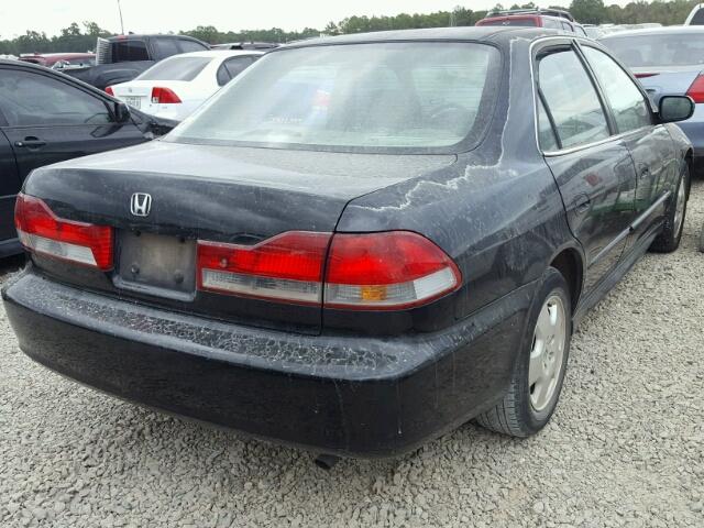 1HGCG16582A048796 - 2002 HONDA ACCORD BLACK photo 4