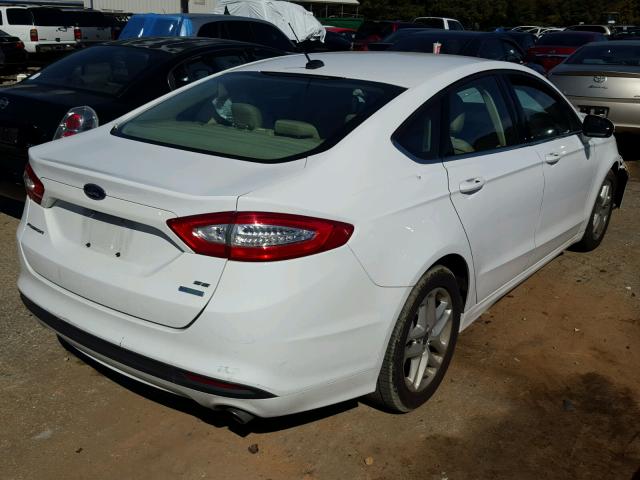 1FA6P0HD0F5124381 - 2015 FORD FUSION SE WHITE photo 4