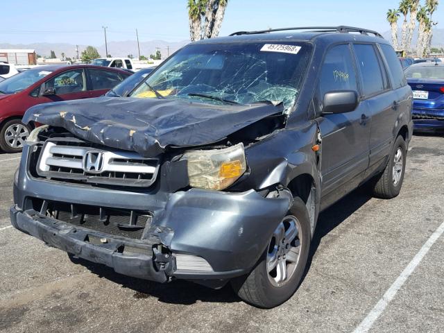 2HKYF18146H531654 - 2006 HONDA PILOT LX GRAY photo 2