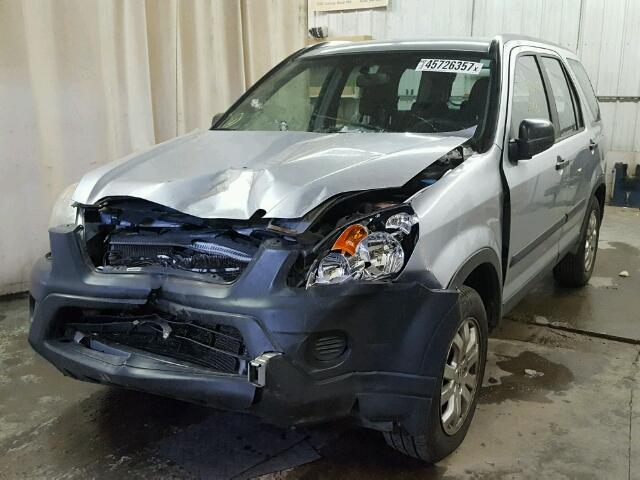 JHLRD78595C005288 - 2005 HONDA CR-V SILVER photo 2