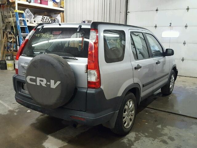 JHLRD78595C005288 - 2005 HONDA CR-V SILVER photo 4