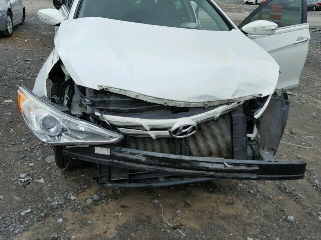 5NPEC4ACXCH398788 - 2012 HYUNDAI SONATA SE WHITE photo 7