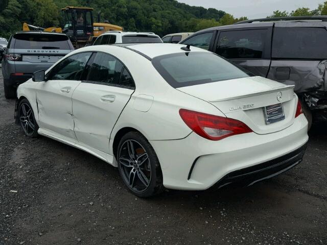 WDDSJ4GB9JN598944 - 2018 MERCEDES-BENZ CLA 250 4M WHITE photo 3