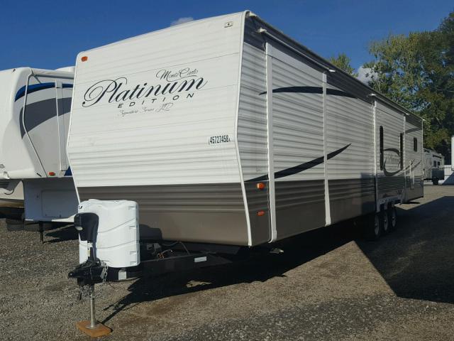 5CZ200R39J1226185 - 2018 CABIN TRAILER RV WHITE photo 2