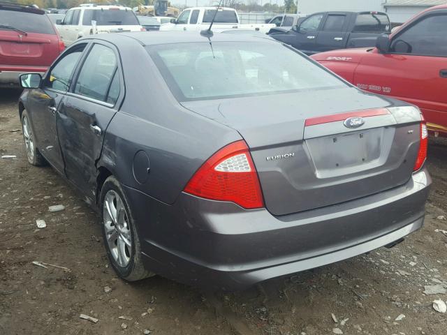 3FAHP0HA7CR350036 - 2012 FORD FUSION SE GRAY photo 3