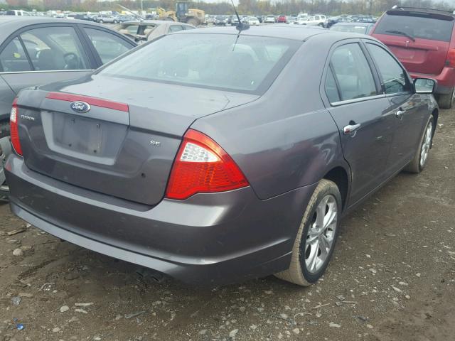 3FAHP0HA7CR350036 - 2012 FORD FUSION SE GRAY photo 4