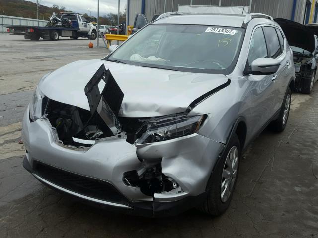 KNMAT2MV5GP645497 - 2016 NISSAN ROGUE S SILVER photo 2