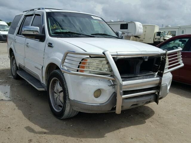 5LMFU27R73LJ13714 - 2003 LINCOLN NAVIGATOR Biały zdjęcie 1