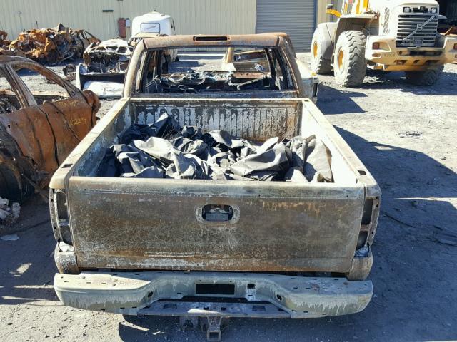 1GCHK23113F230922 - 2003 CHEVROLET SILVERADO BURN photo 10