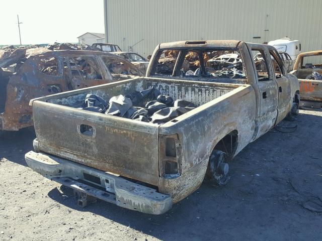 1GCHK23113F230922 - 2003 CHEVROLET SILVERADO BURN photo 4