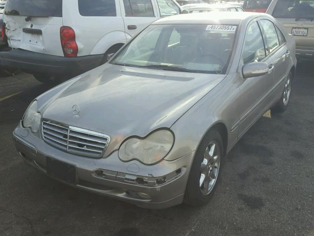 WDBRF61J73E011678 - 2003 MERCEDES-BENZ C 240 GRAY photo 2