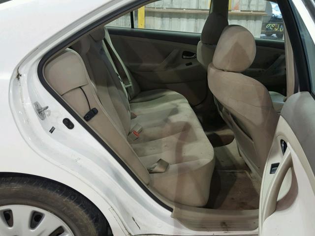 4T1BE46K49U820450 - 2009 TOYOTA CAMRY BASE WHITE photo 6
