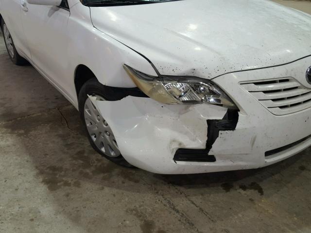 4T1BE46K49U820450 - 2009 TOYOTA CAMRY BASE WHITE photo 9