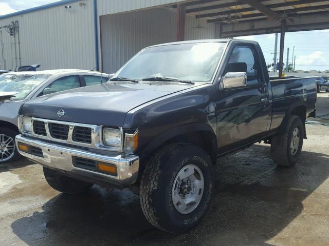 1N6SD11Y1SC316111 - 1995 NISSAN TRUCK XE GRAY photo 2